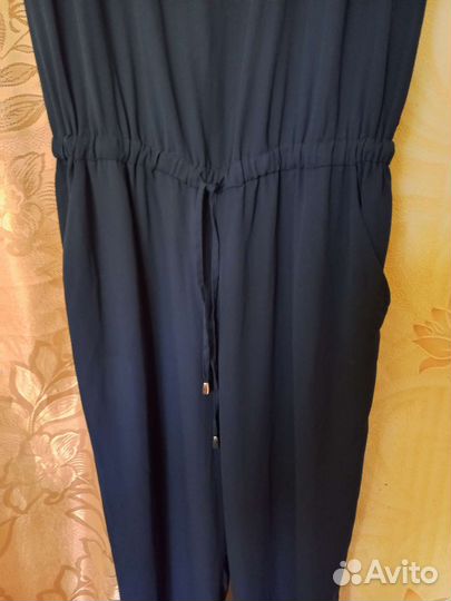 Комбинезон(костюм) брючный, с пиджаком, юбки