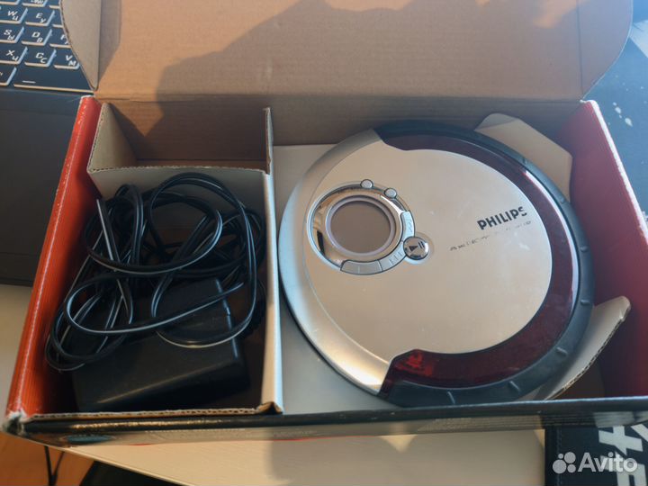 MP3 CD-плеер Philips AX5202