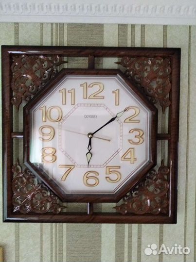 Часы настенные