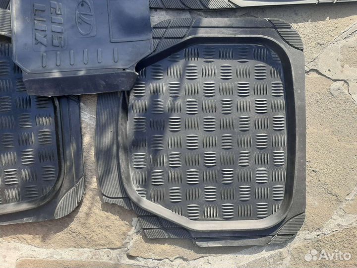 Коврики для машины