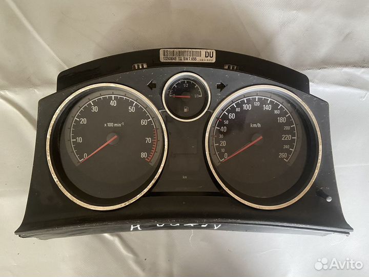 Щиток приборов Opel Astra H