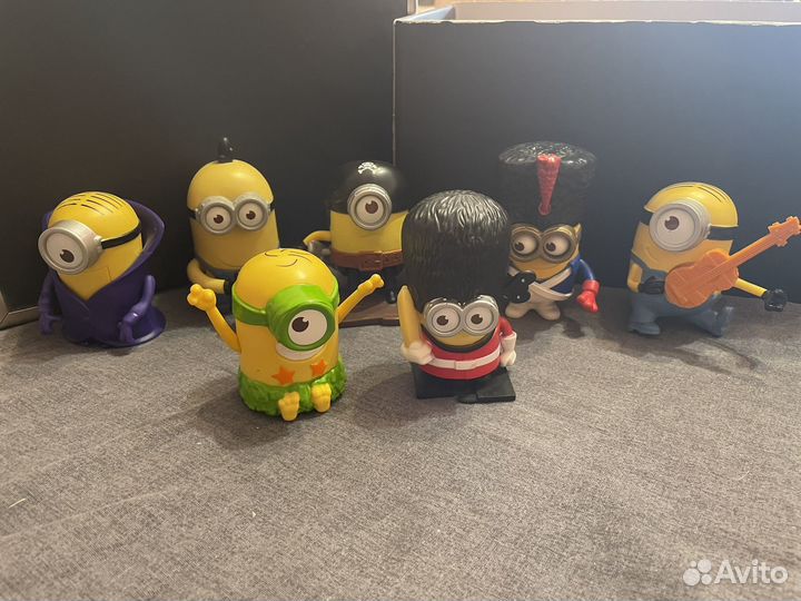 Миньоны из макдональдса