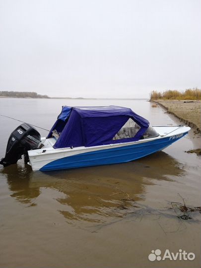 Моторная лодка Днепр