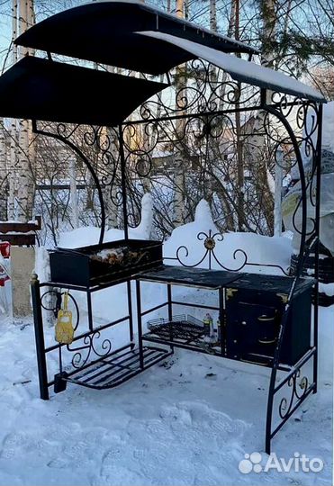 Кованый мангал