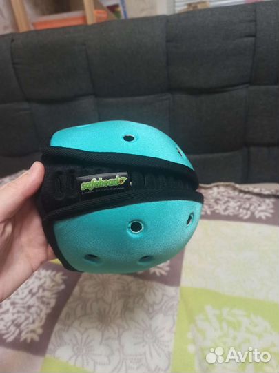 Шлем для защиты головы малыша