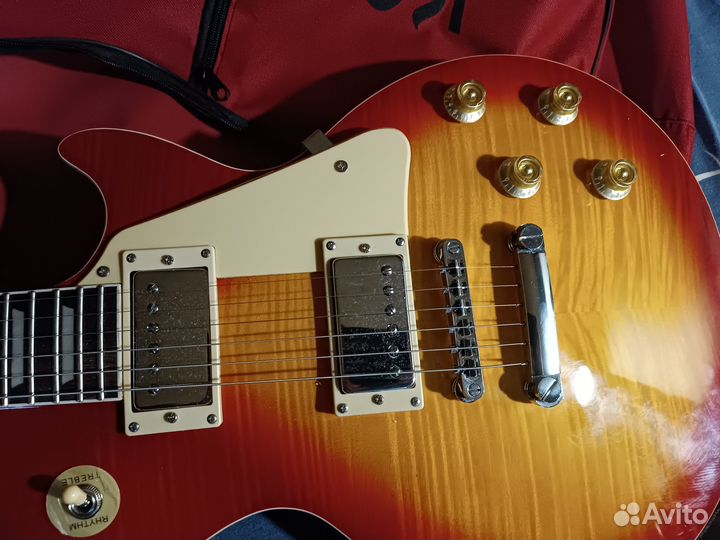 Электрогитара