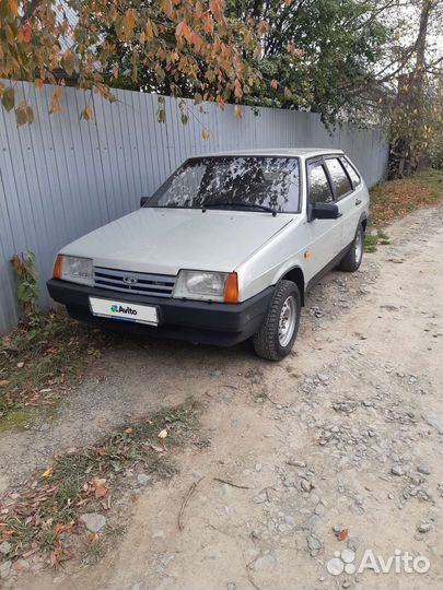 ВАЗ 2109 1.5 МТ, 2002, 240 400 км