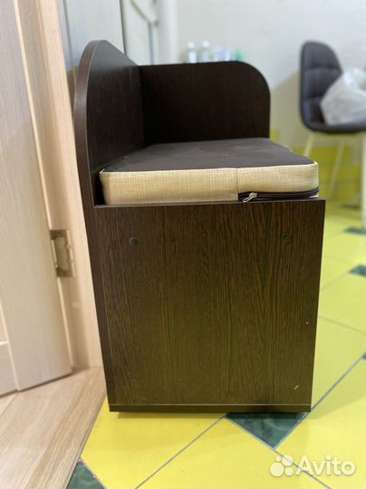 Тумба для обуви с сиденьем