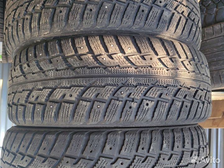 Marshal I'Zen RV Stud KC16 225/65 R17 98T