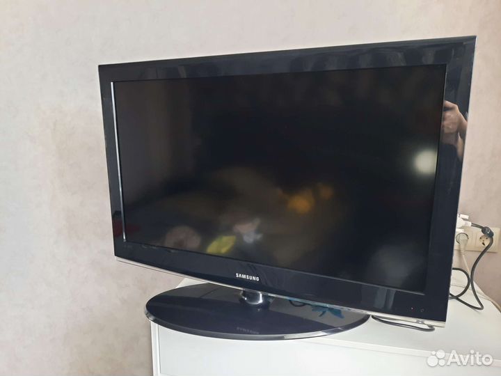 Телевизор samsung