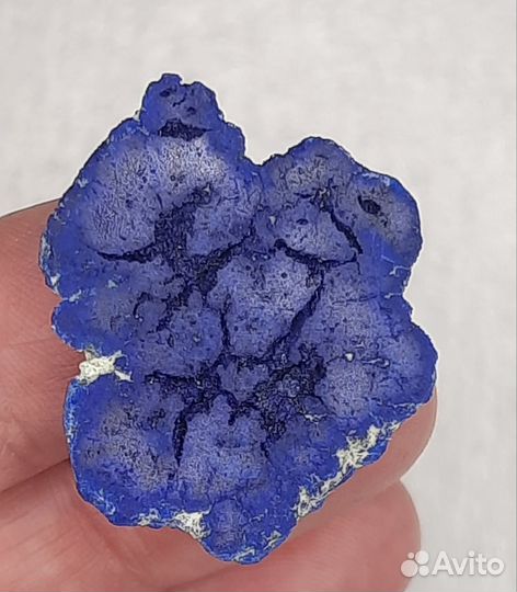 Камни и минералы. Азурит половинка