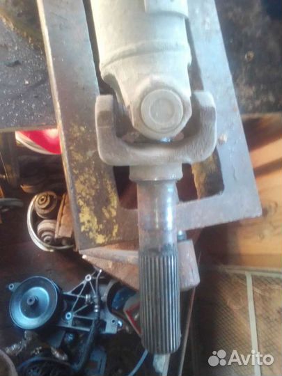 Карданный вал Chevrolet Tahoe 840