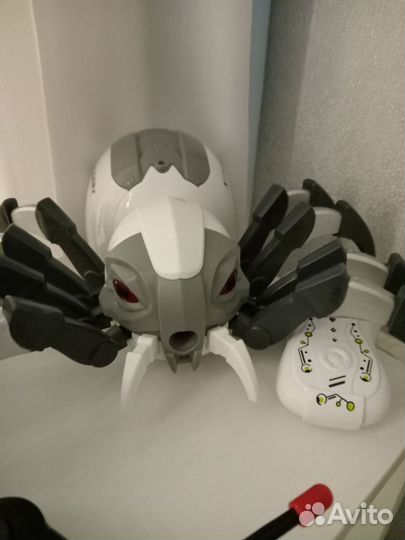 Игрушка паук