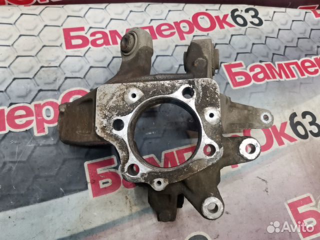 Кулак поворотный задний правый Ford Explorer