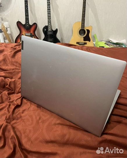 Ноутбук lenovo