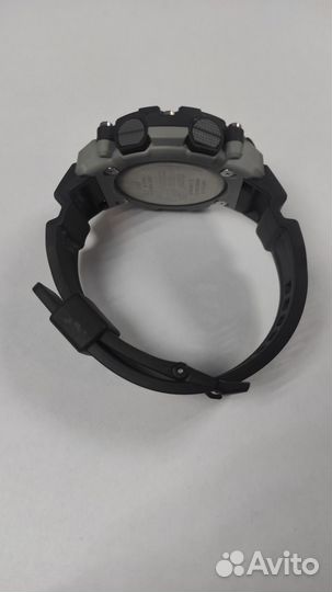 Наручные часы casio G-Shock GA-2200M-1A