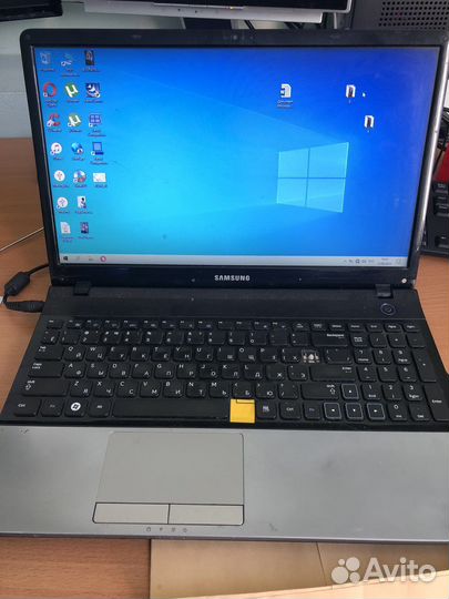 Ноутбук samsung np300e5a