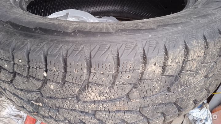 Hankook I'Pike RW11 215/60 R17 96T