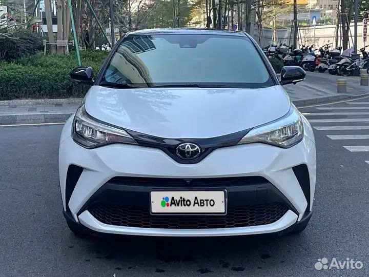 Toyota C-HR 2.0 CVT, 2021, 48 000 км