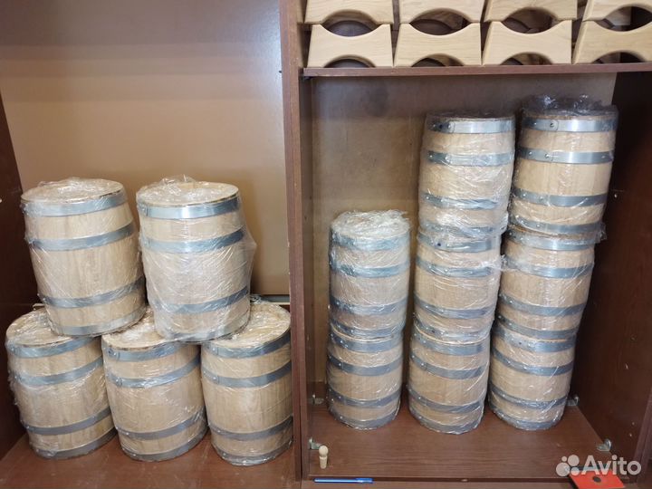 Бочка деревянная