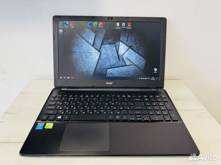 Игровой Acer 15'6 - Core i5/4GB/SSD/820M