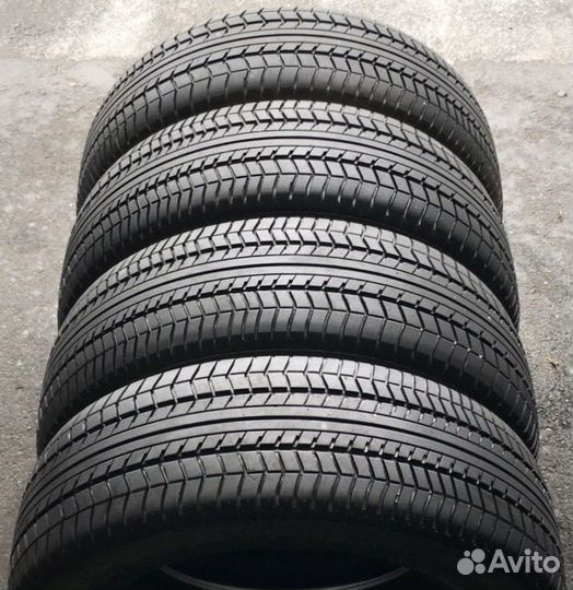 Yokohama A348R 215/60 R16