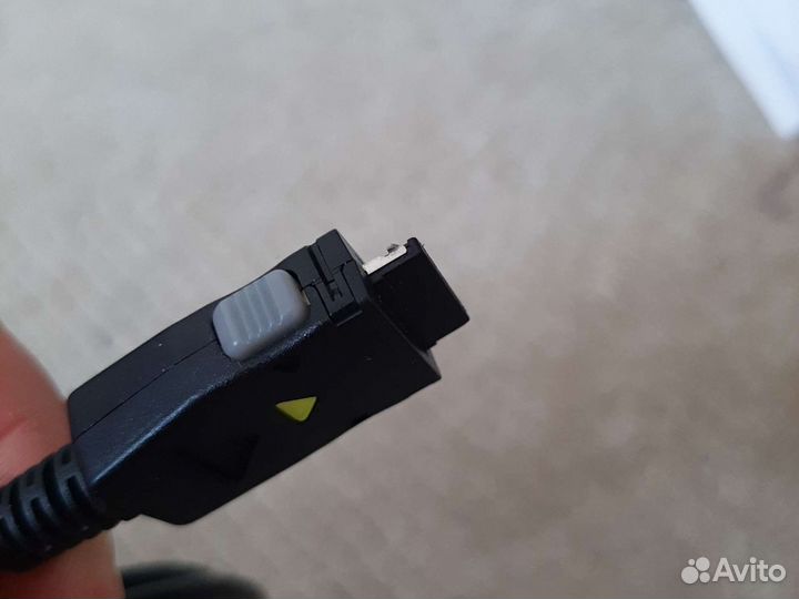 Док станция для iPod фирмы lg