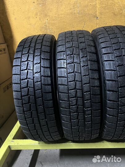 Dunlop SP Winter Maxx WM01 185/70 R14