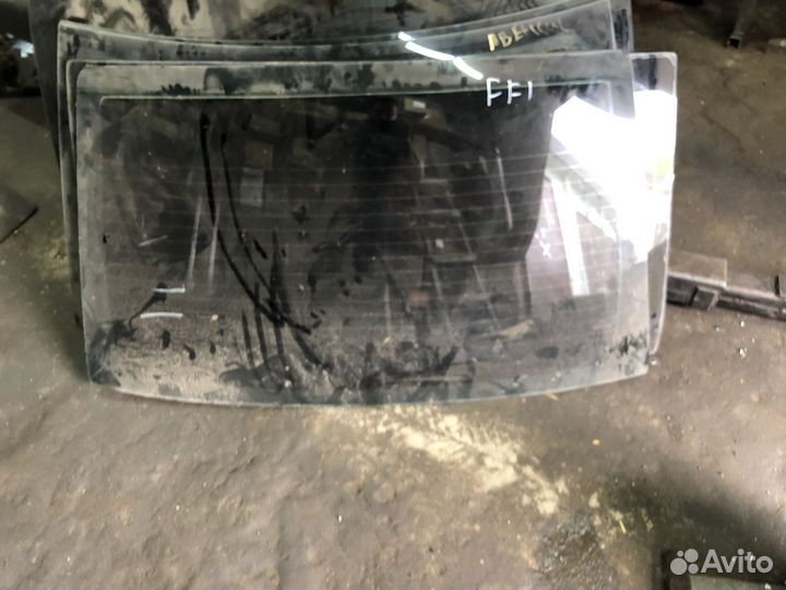 Стекло заднее форд фокус 1 седан