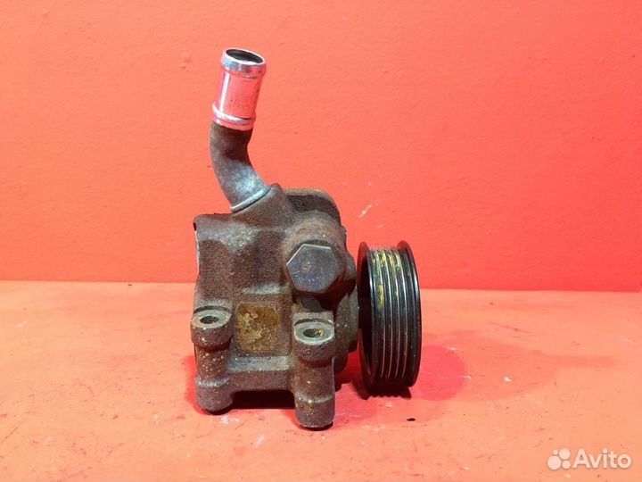 Насос гура для Ford Fusion fxja, 1.4 (Б/У)