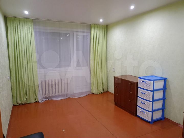 2-к. квартира, 47 м², 2/5 эт.