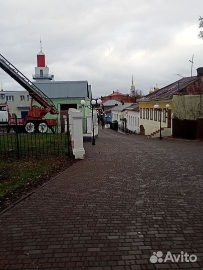 Продавец сувениров