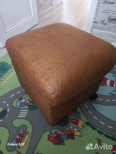 Банкетка пуфик