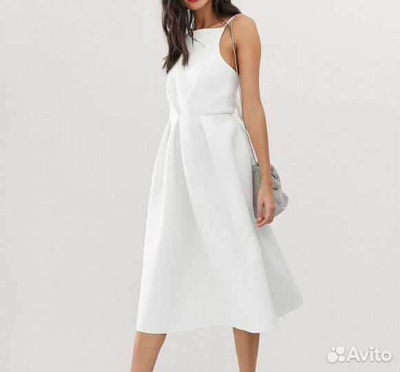 Платье вечернее