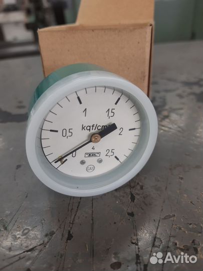 Манометр для шин