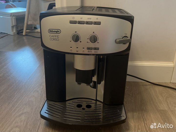 Кофемашина delonghi