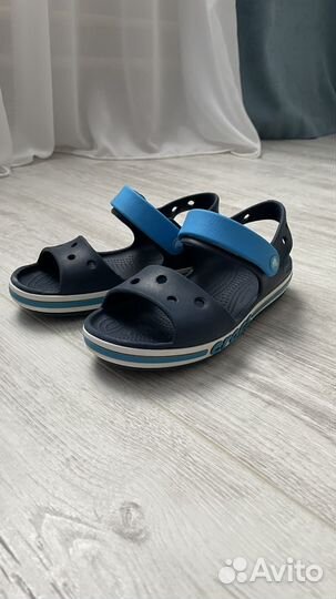 Crocs j2