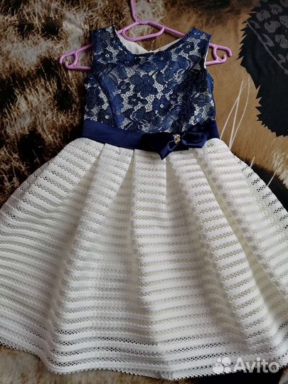 Платье на девочку