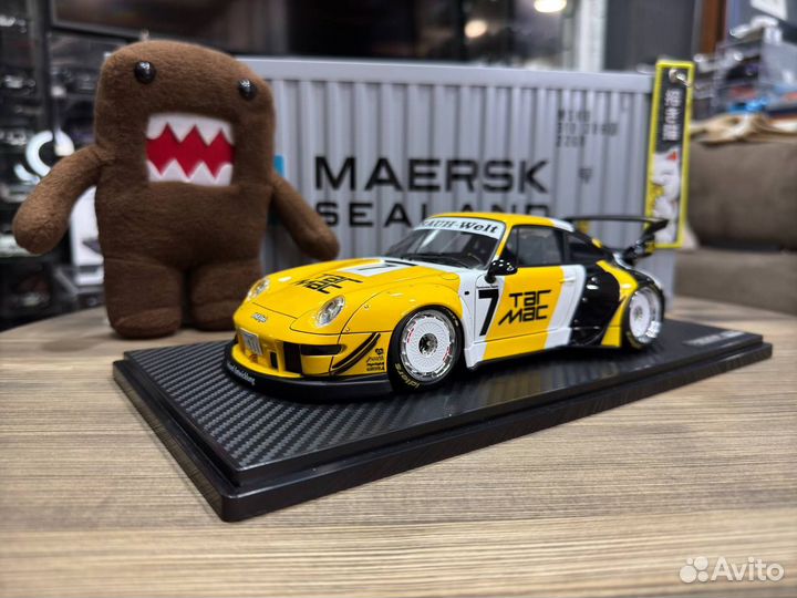 IG1956 Ignition Model Porsche 911 RWB 993 1:18