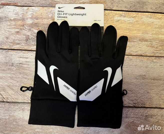 Перчатки Nike HyperWarm