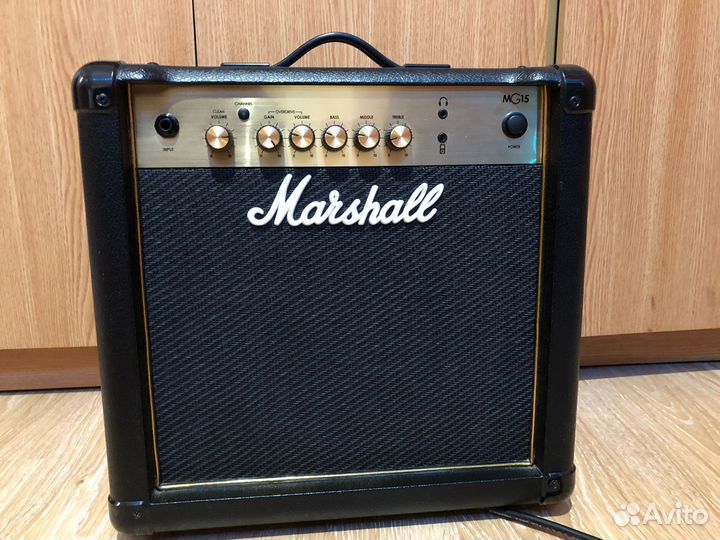 Комбоусилитель Marshall Mg15