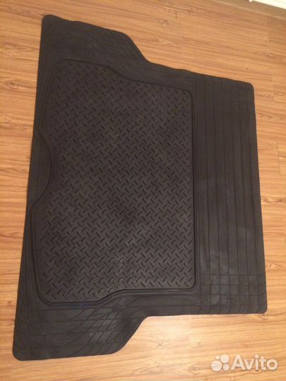 Коврик в багажник