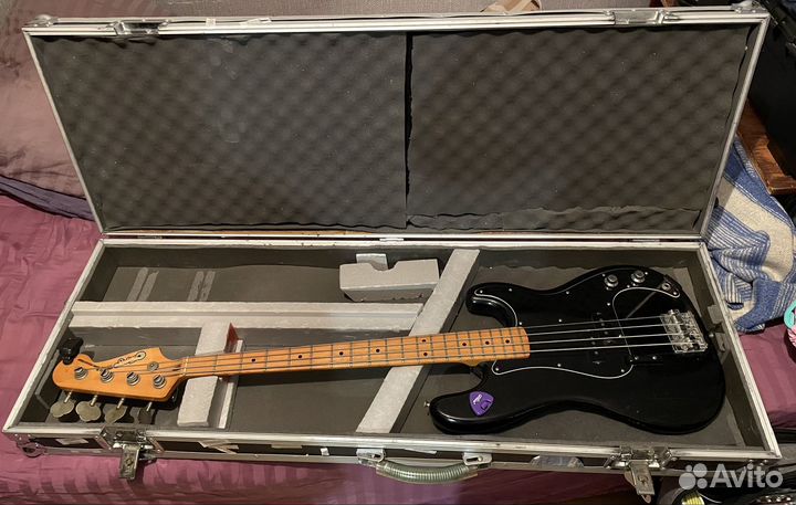 Flight case bass guitar Rock Case by warwick