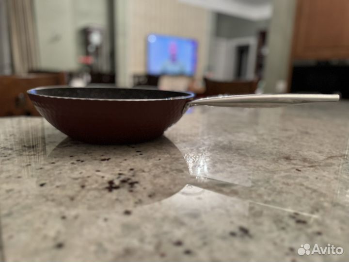 Сковорода вок