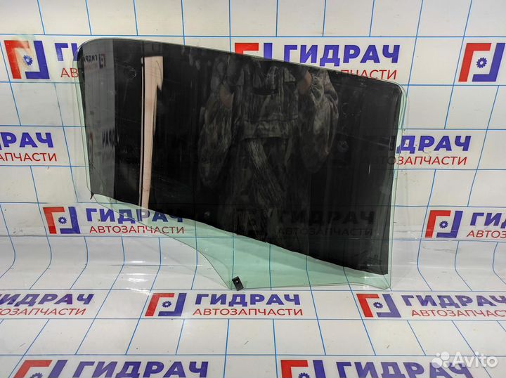 Стекло двери задней левой Peugeot 308 9203HR