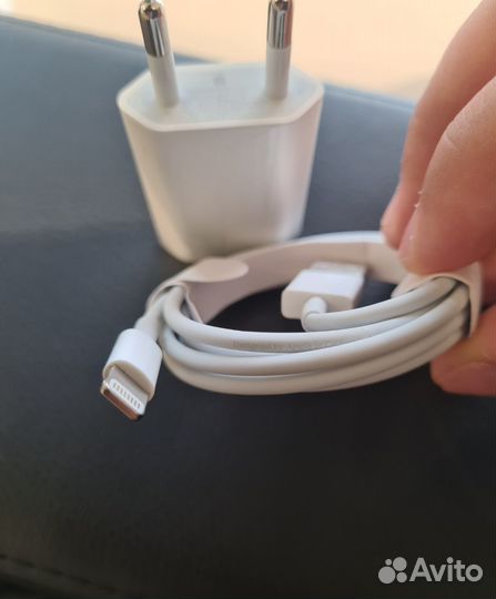 Зарядка на iPhone USB Lightning