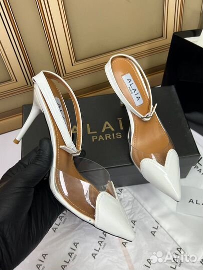 Туфли сердце alaia белые каблук 11 см 36-40