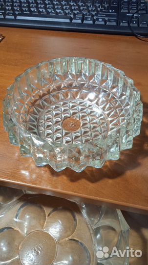 Ваза для фруктов на ножке цветное стекло СССР