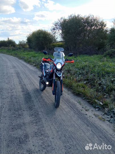 Adventure 250