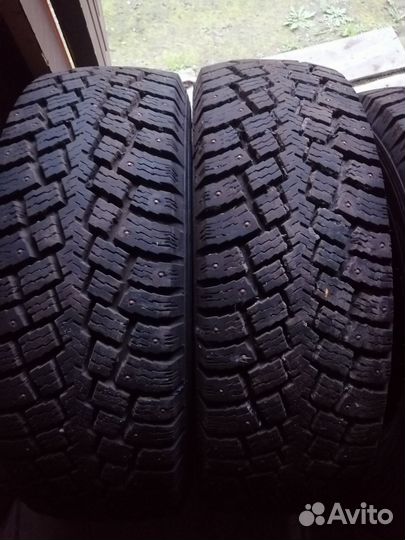 Collins Winter Extrema C2 215/65 R16 102T